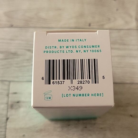 Wyos The Clean Sweep Gentle Face Cleanser Stick - Picture 5 of 5